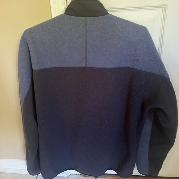 Mens MEC Fleece - Picture 2 of 5